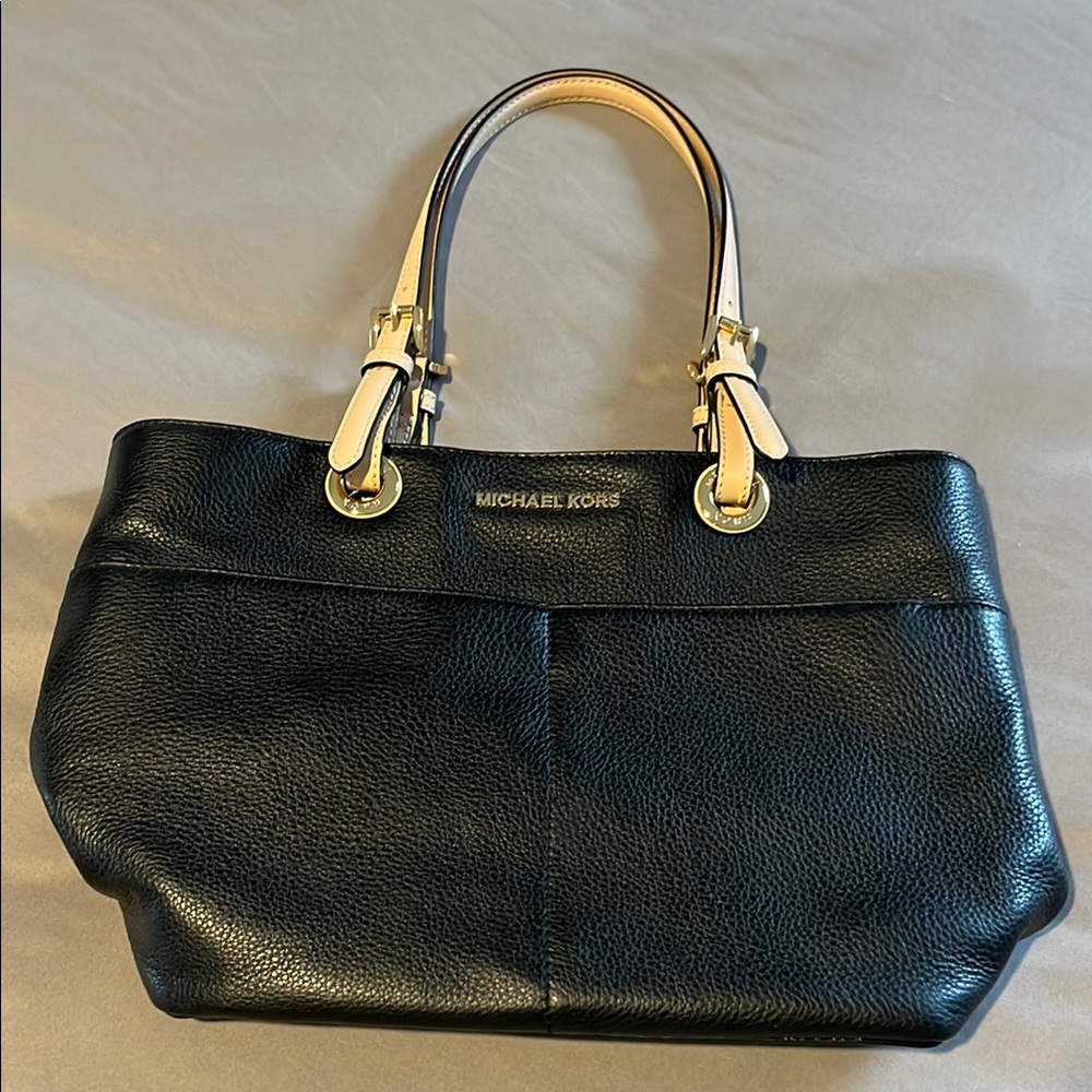 Michael Kors Bedford Medium Pebbled Leather Black Tote